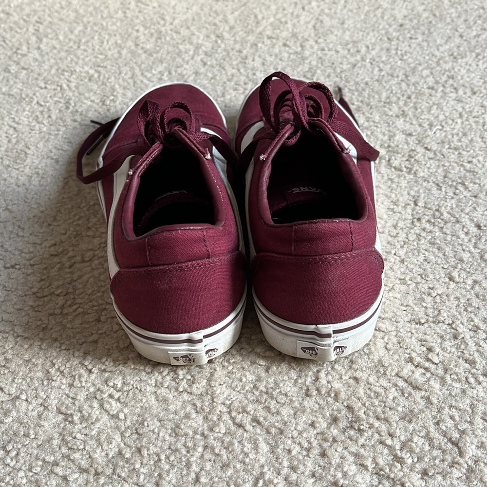 Maroon vans - Picture 2 of 3